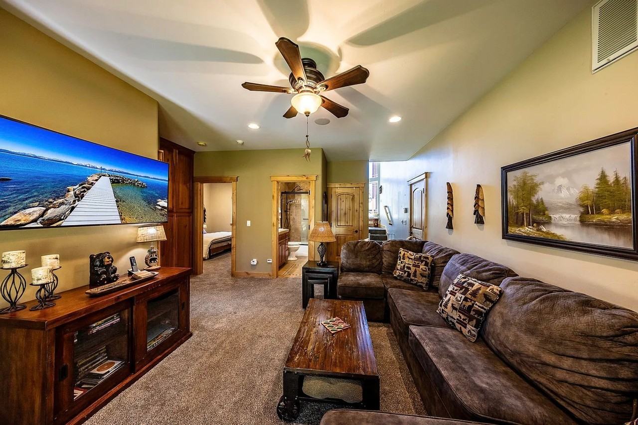 607 Pyramid Ct - Photo 4 of 27