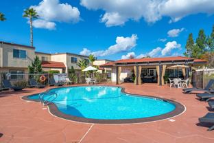 La Roca Plaza, a 100 - Photo 1 of 1