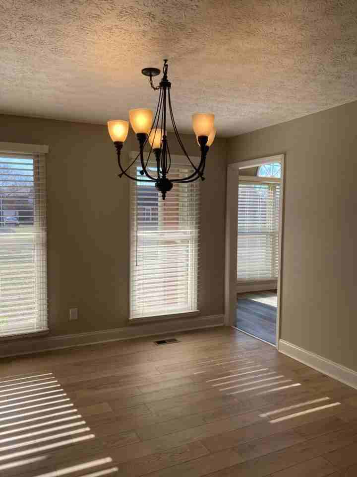 1731 Hollow Oak Dr - Photo 4 of 24