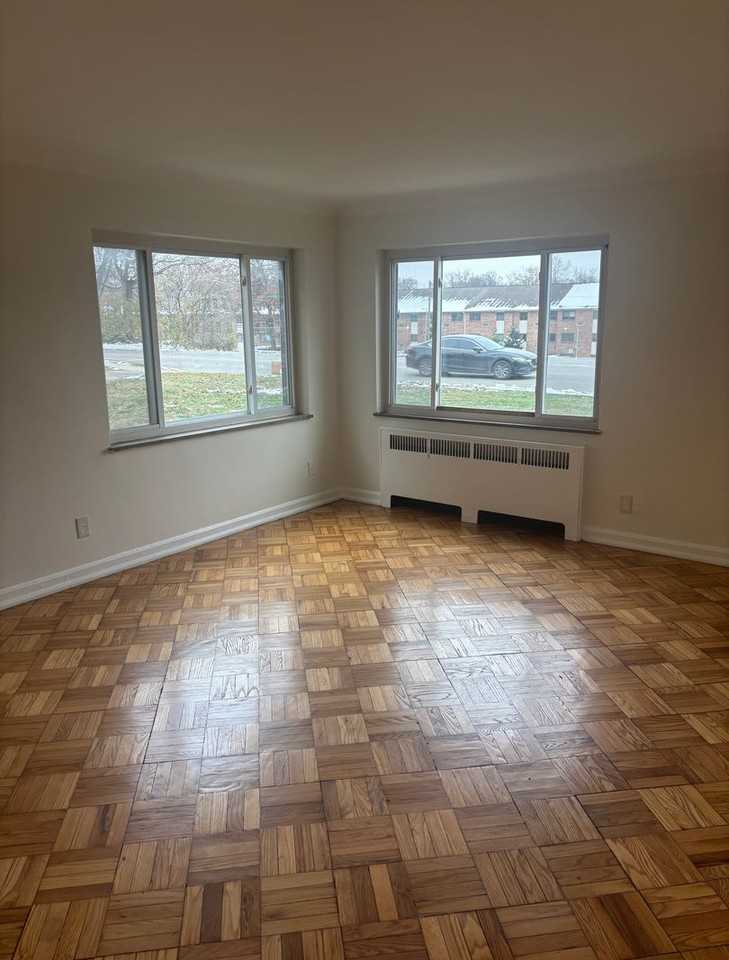 1820 Losantiville Ave