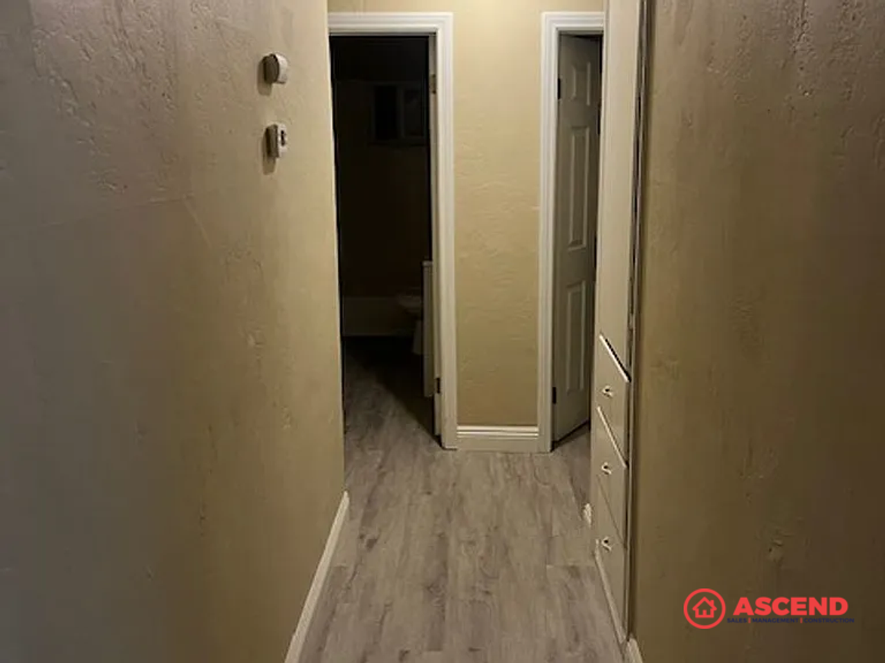 408 Wilkins St - Photo 5 of 8