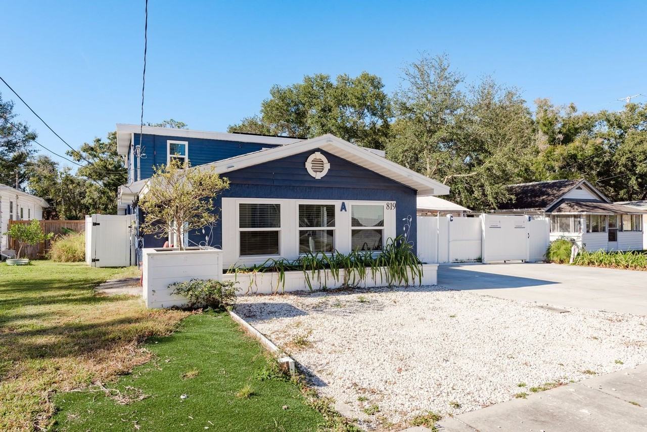 819 10th St Sw #A - Photo 6 of 50