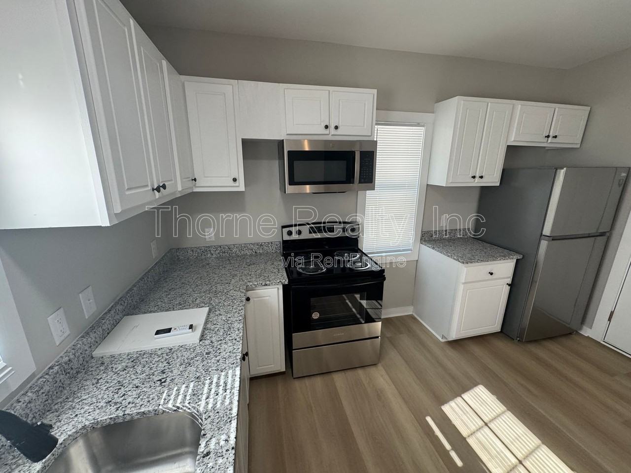 817 Belleview Ave - Photo 5 of 15