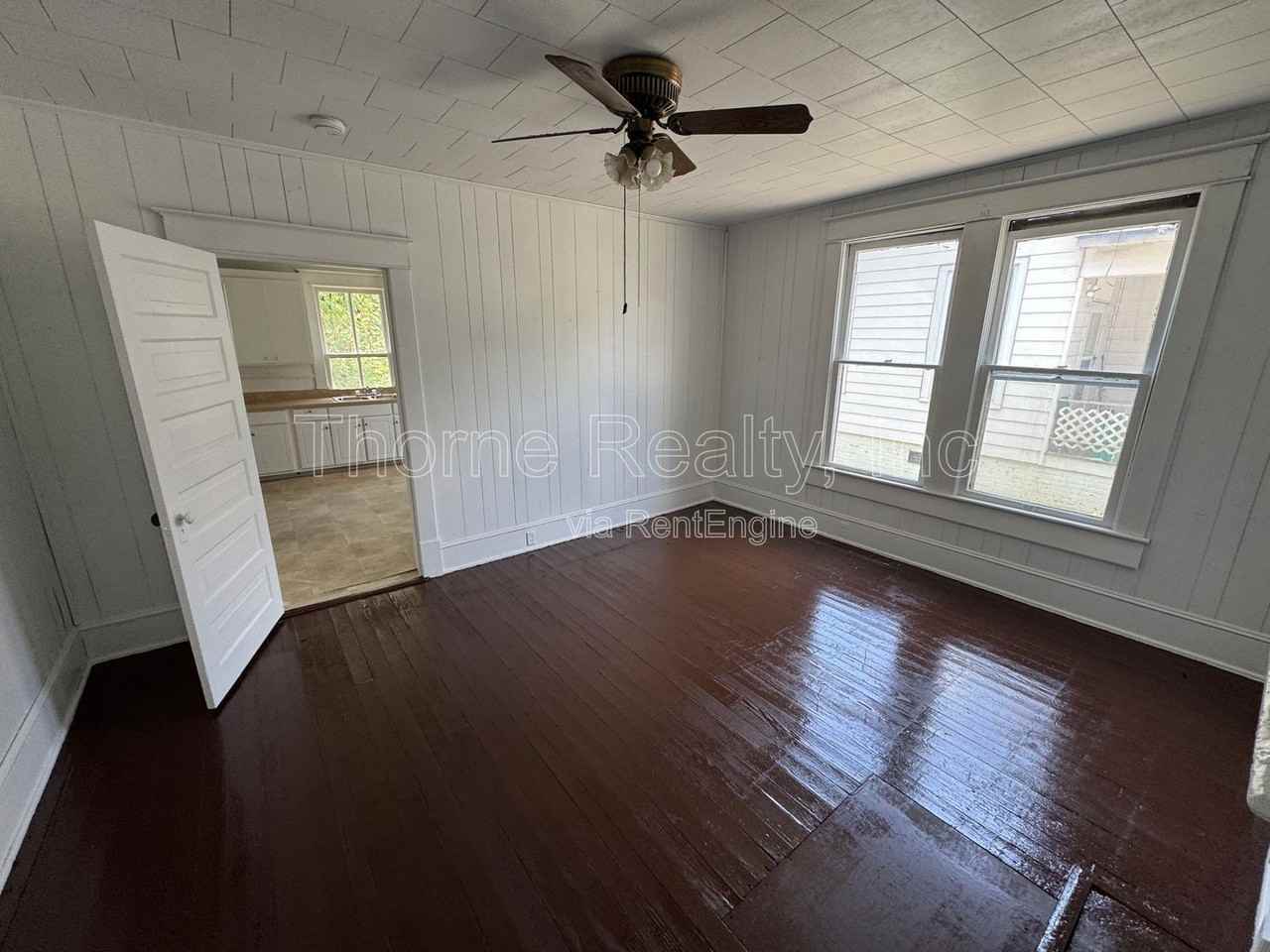 809 Sunset Ave - Photo 3 of 11