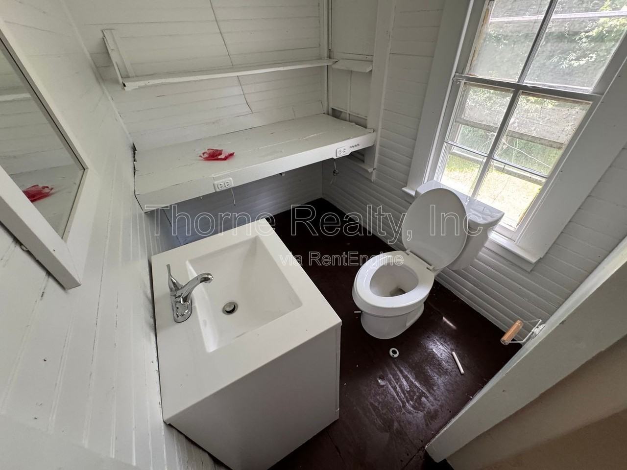 809 Sunset Ave - Photo 5 of 11