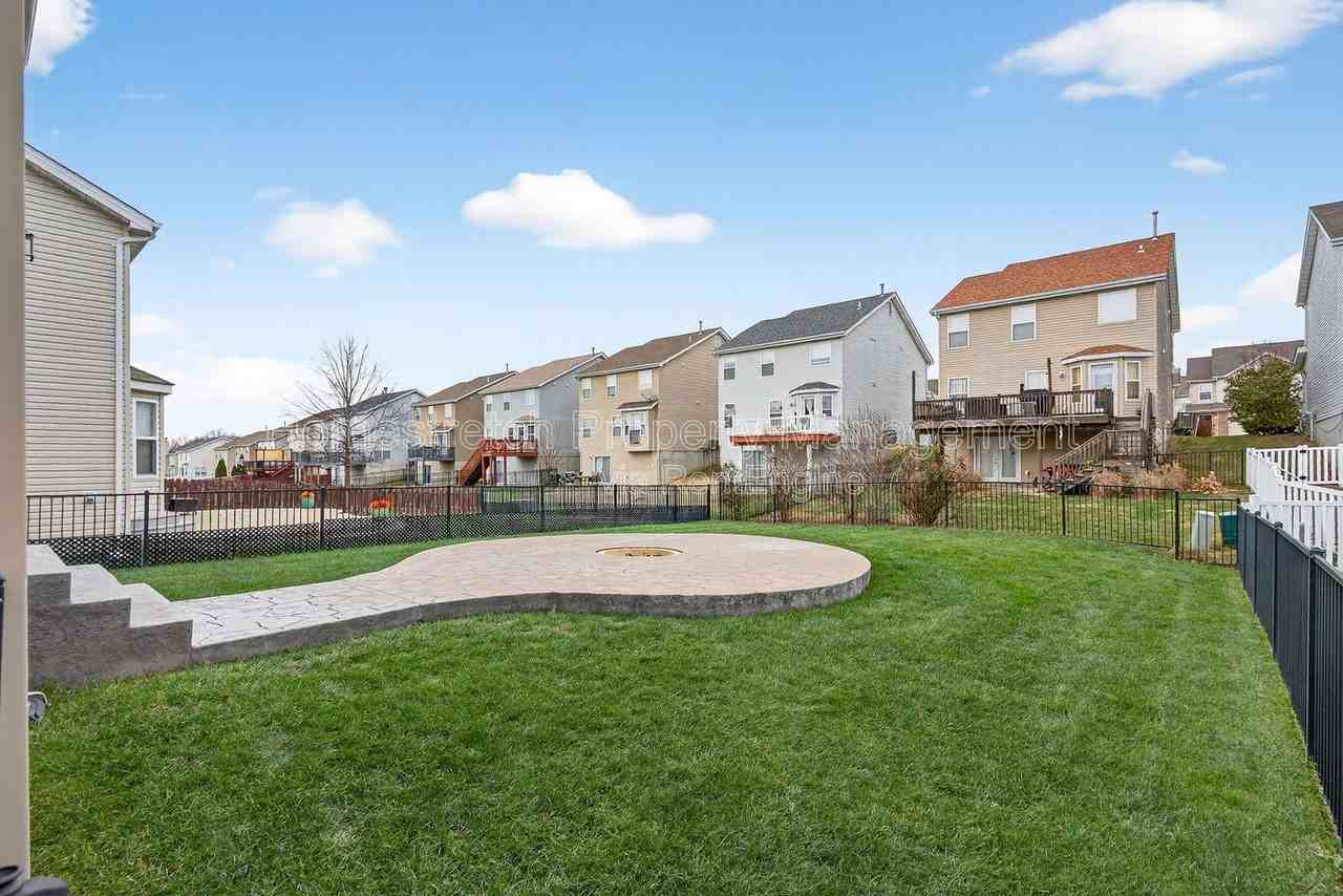 425 Spring Trce - Photo 4 of 40