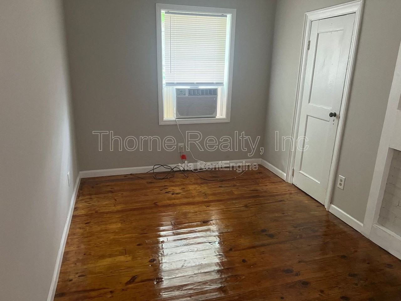 633 Pennsylvania Ave #B - Photo 2 of 8