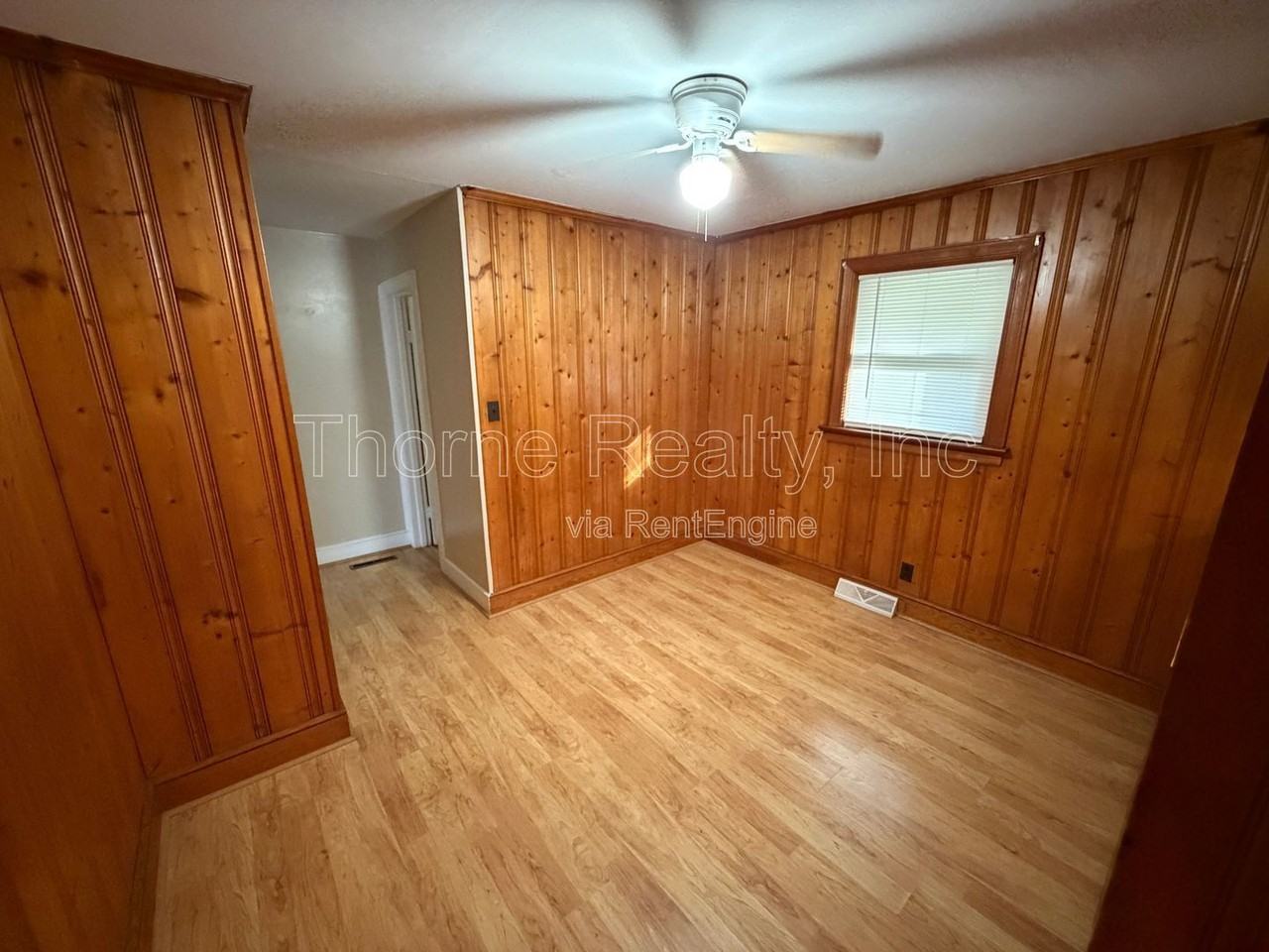 6831 W Mount Dr - Photo 5 of 15