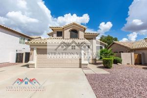 featured image of 7420 W Los Gatos Dr