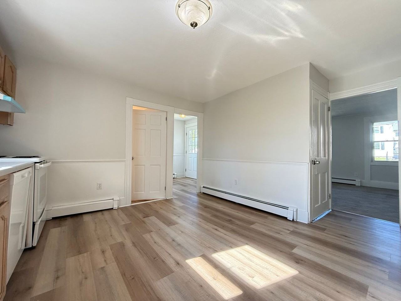 208 Main St #210 - Photo 3 of 27