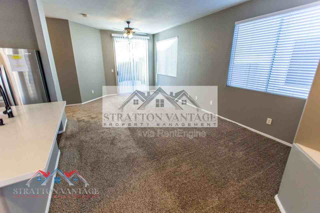 1131 E Ferrara St - Photo 5 of 34