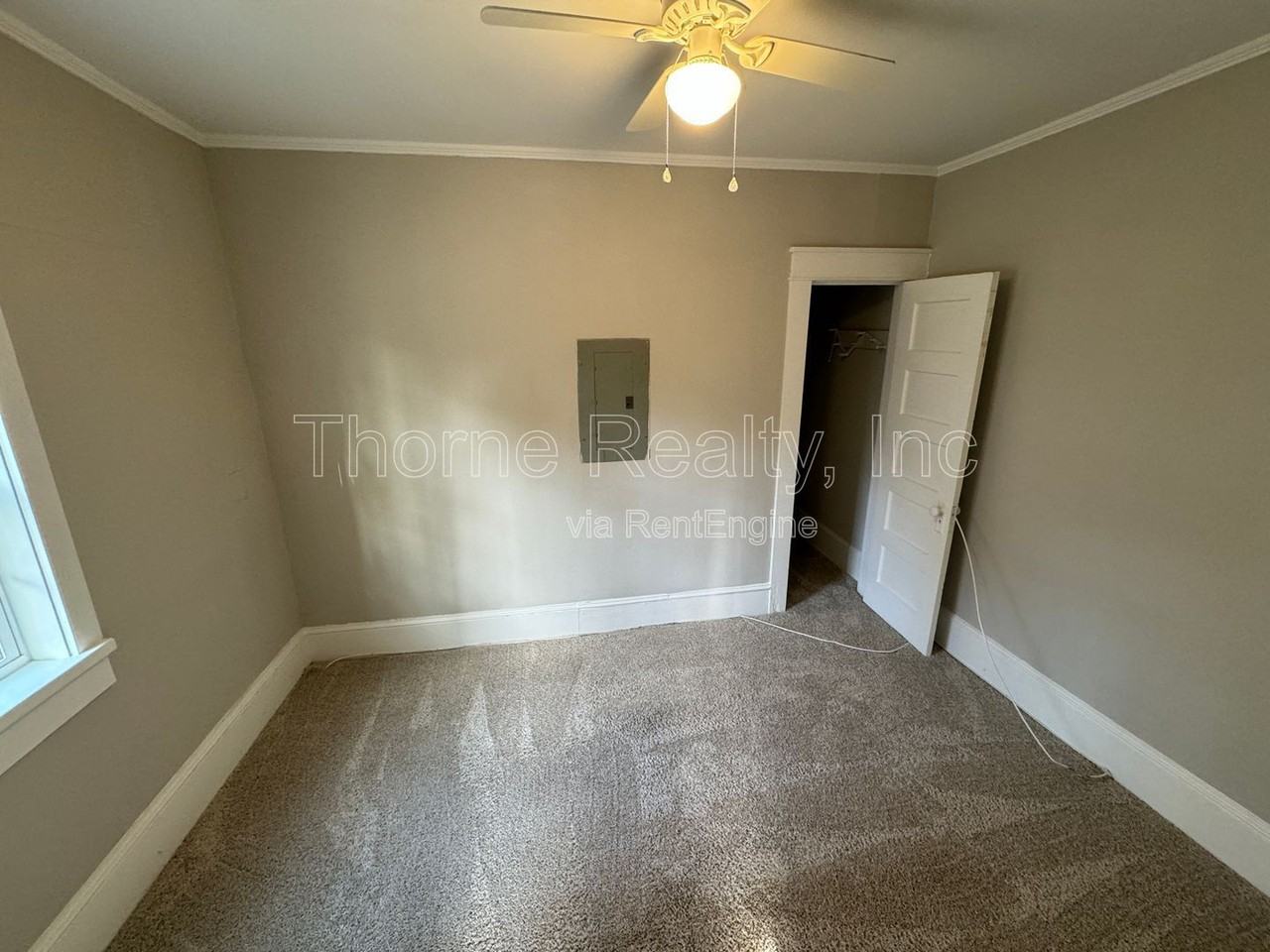 605 Hammond St #2 - Photo 4 of 17