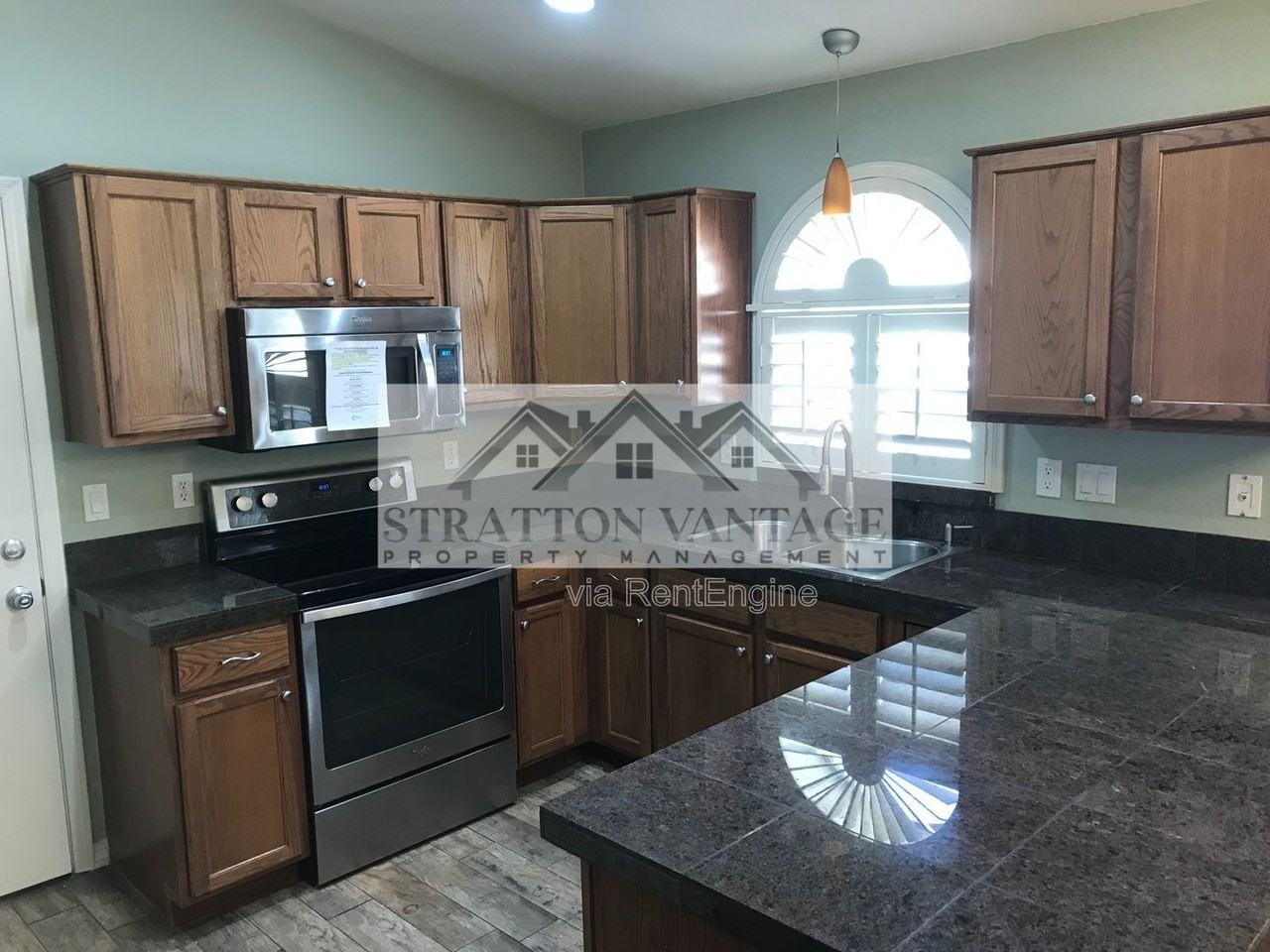 42006 W Anne Ln - Photo 2 of 25