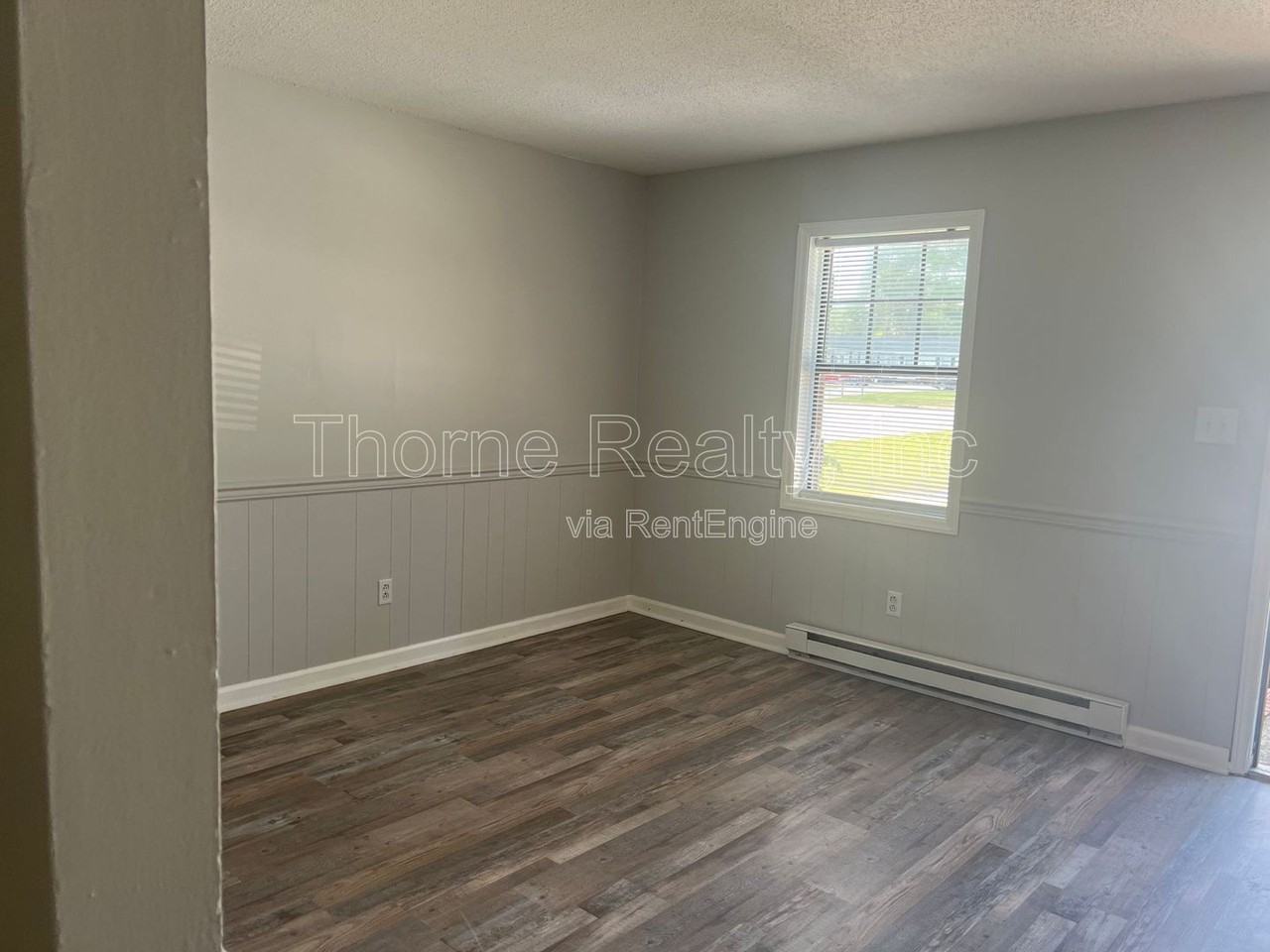 1159 Williford St - Photo 3 of 10