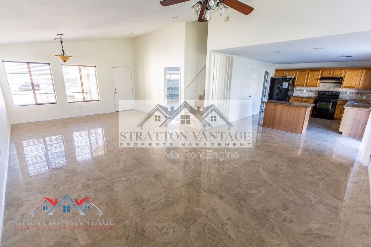 1576 E Jasper Ct #C - Photo 7 of 32