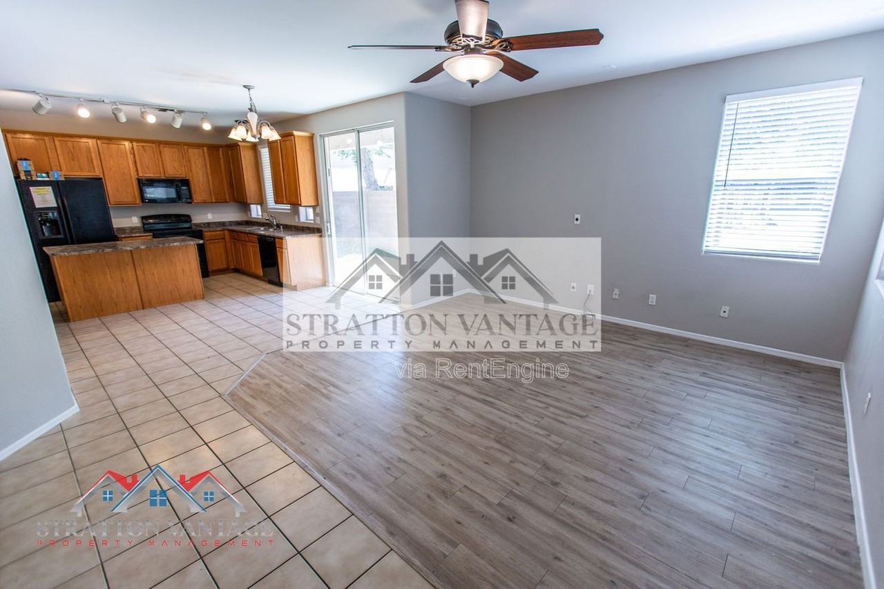 10013 E Impala Ave - Photo 7 of 42