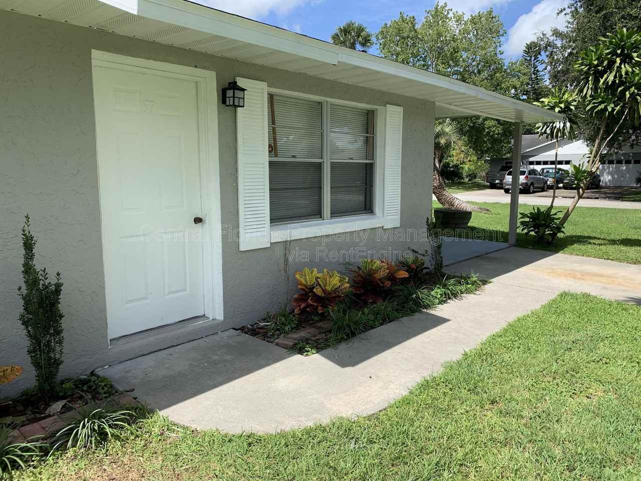 57 6th St - Photo 2 of 15