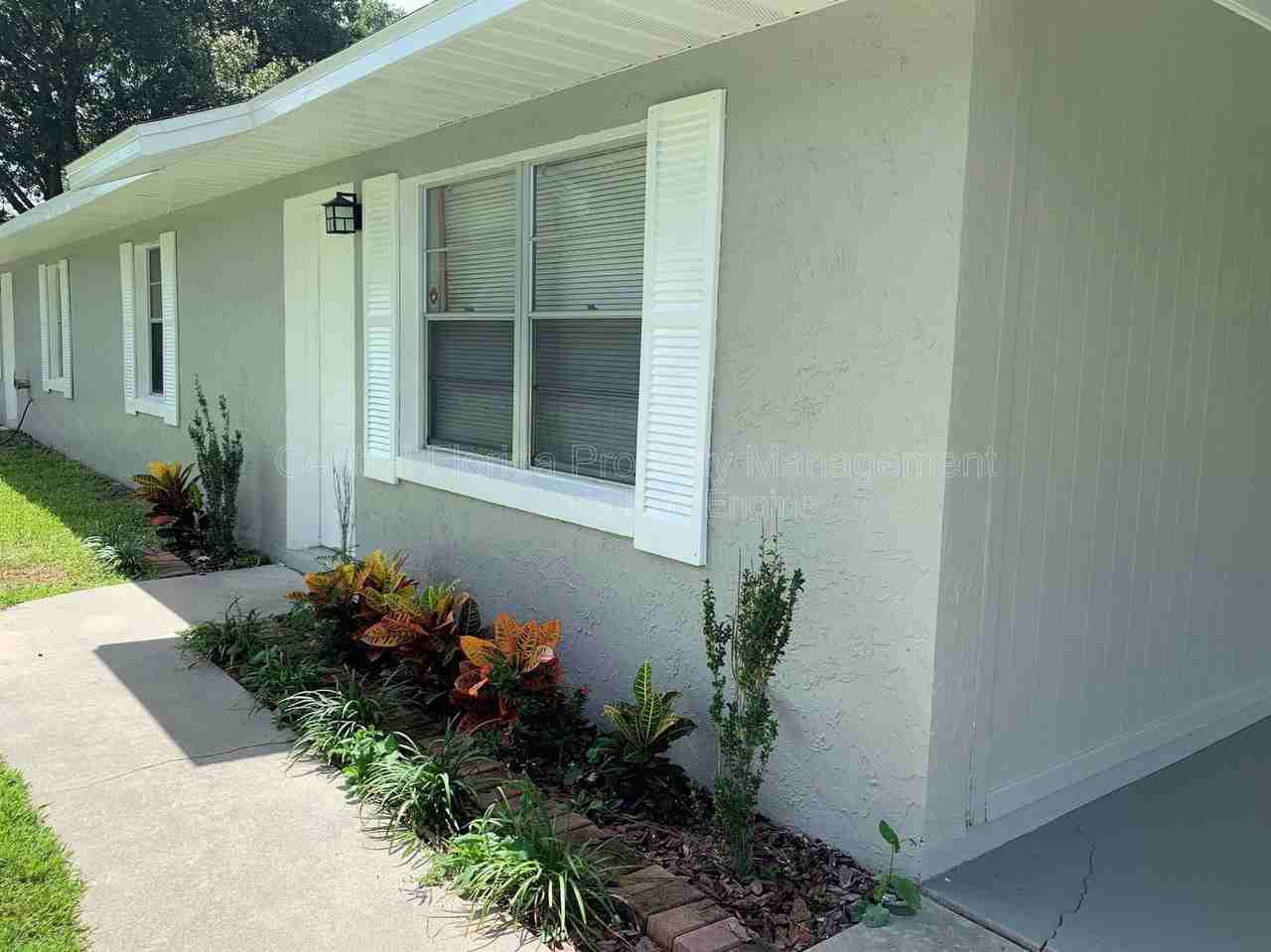 57 6th St - Photo 3 of 15