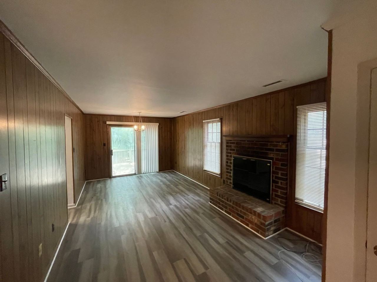 1700 Taft Pl #B - Photo 7 of 32