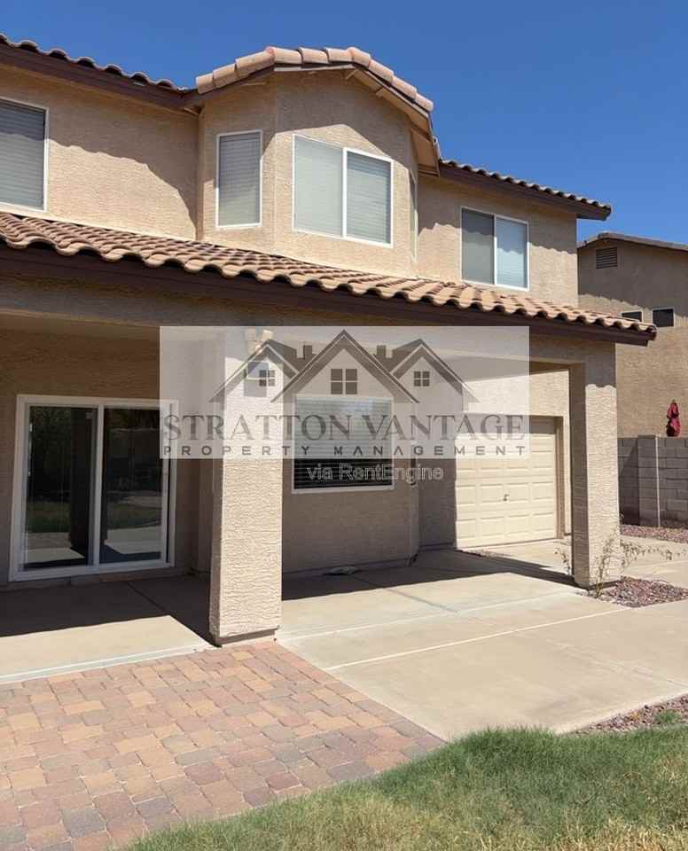 20205 N 84th Ave - Photo 3 of 5