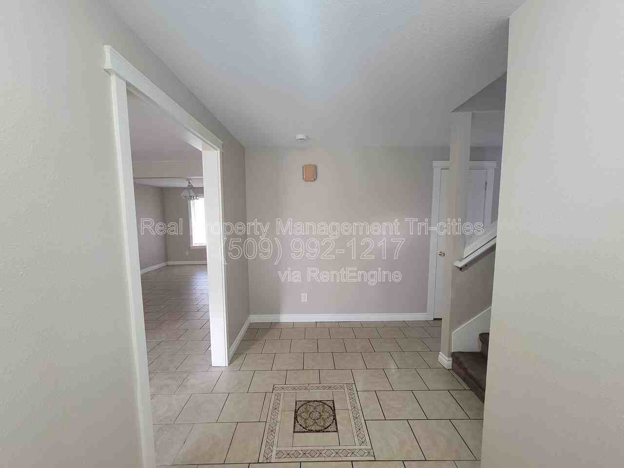 6519 Yankee Dr - Photo 2 of 14