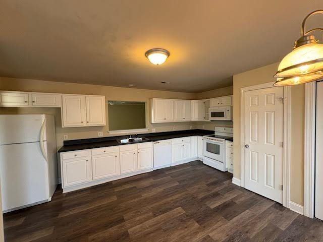 325 S Square Dr #B - Photo 3 of 15