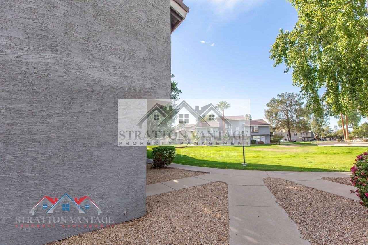 19601 N 7th St #1103 - Photo 2 of 31