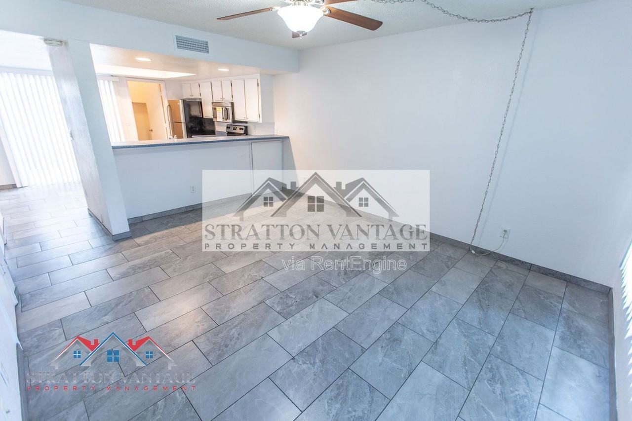 19601 N 7th St #1103 - Photo 6 of 31