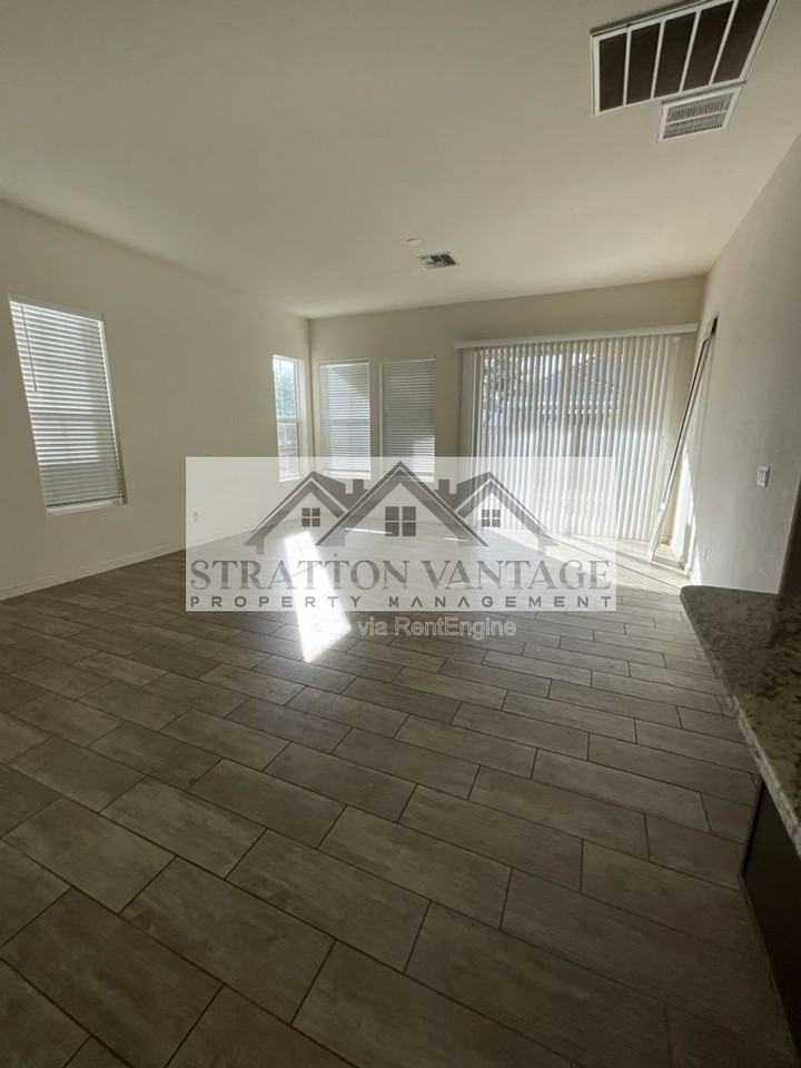 10155 E Naranja Ave - Photo 2 of 11