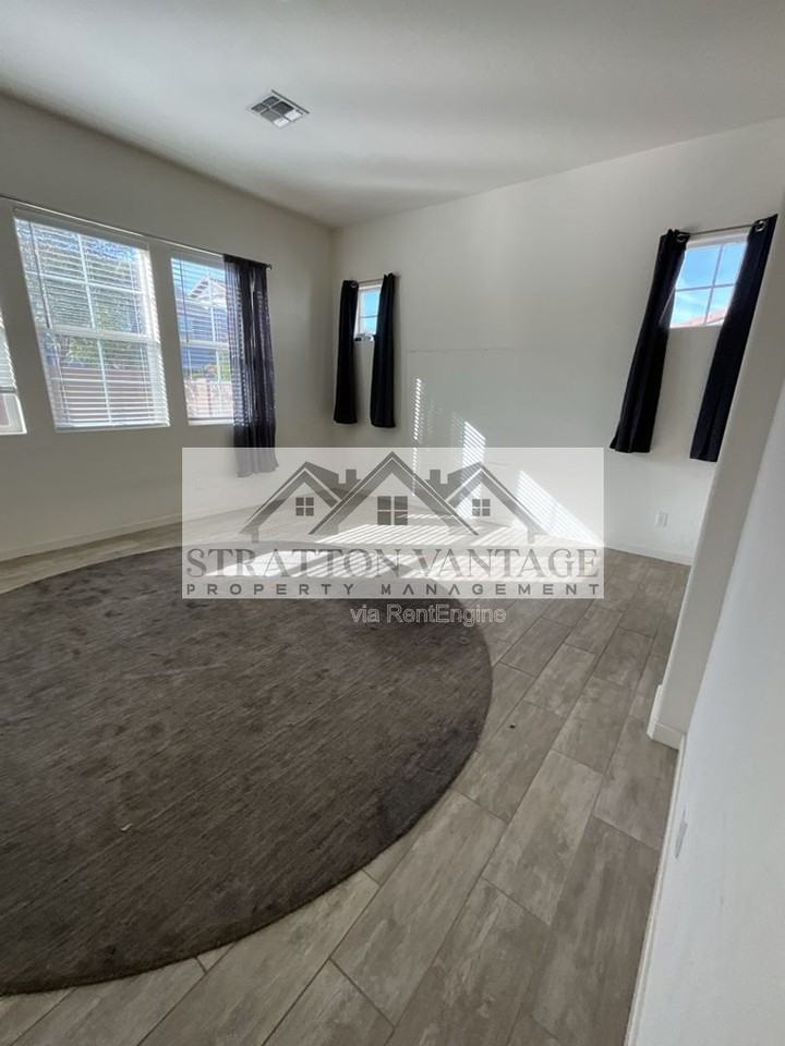 10155 E Naranja Ave - Photo 4 of 11