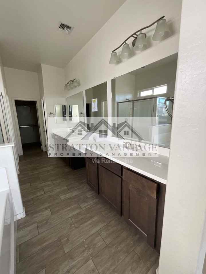 10155 E Naranja Ave - Photo 7 of 11