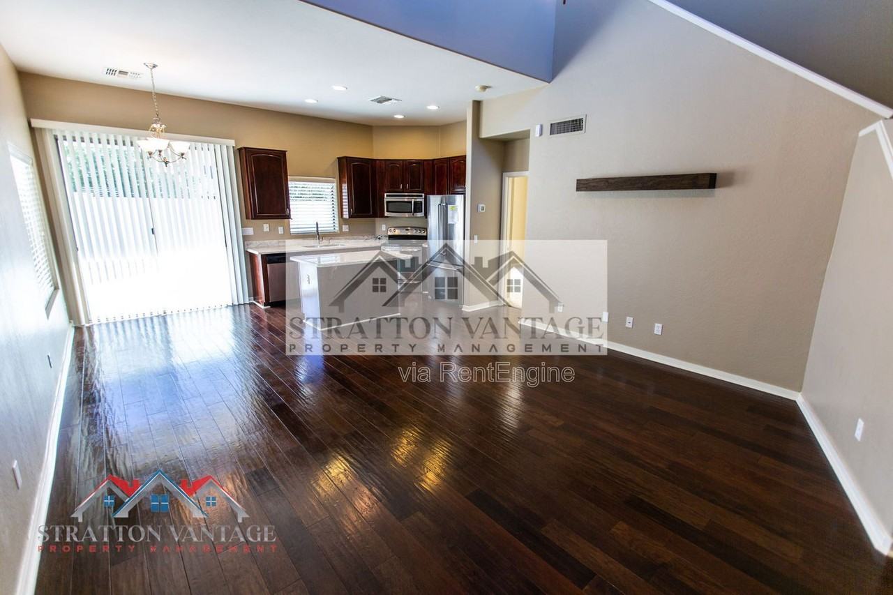 544 N Alma School Rd #27 - Photo 2 of 47