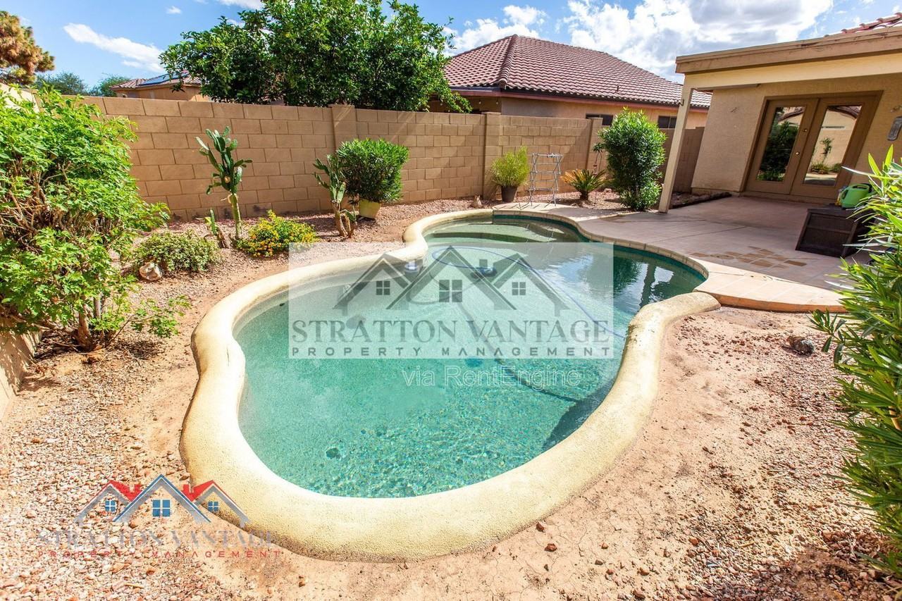 15792 W Port Au Prince Ln - Photo 2 of 44