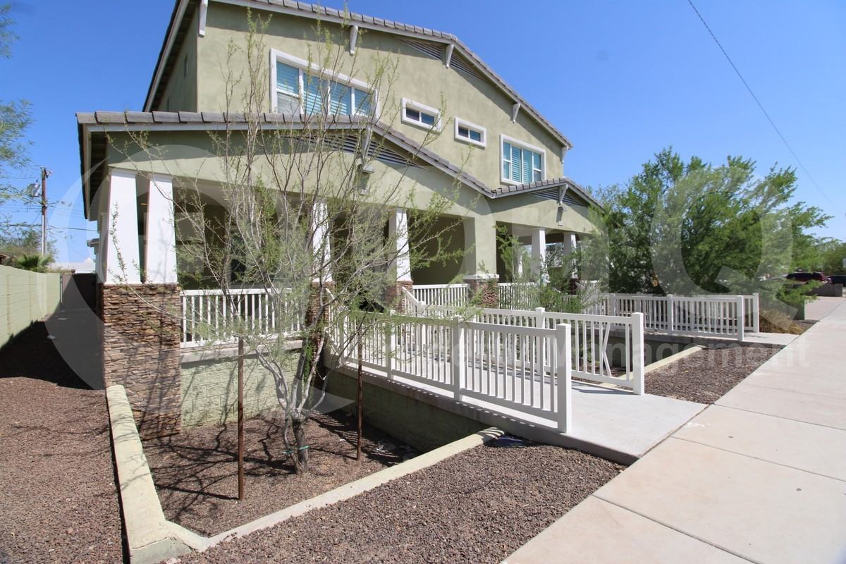 1024 E Curry Rd #1A - Photo 2 of 23