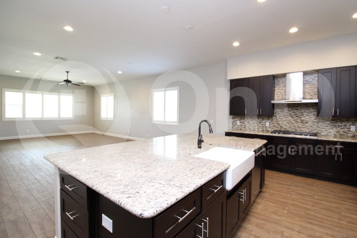 1024 E Curry Rd #1A - Photo 6 of 23