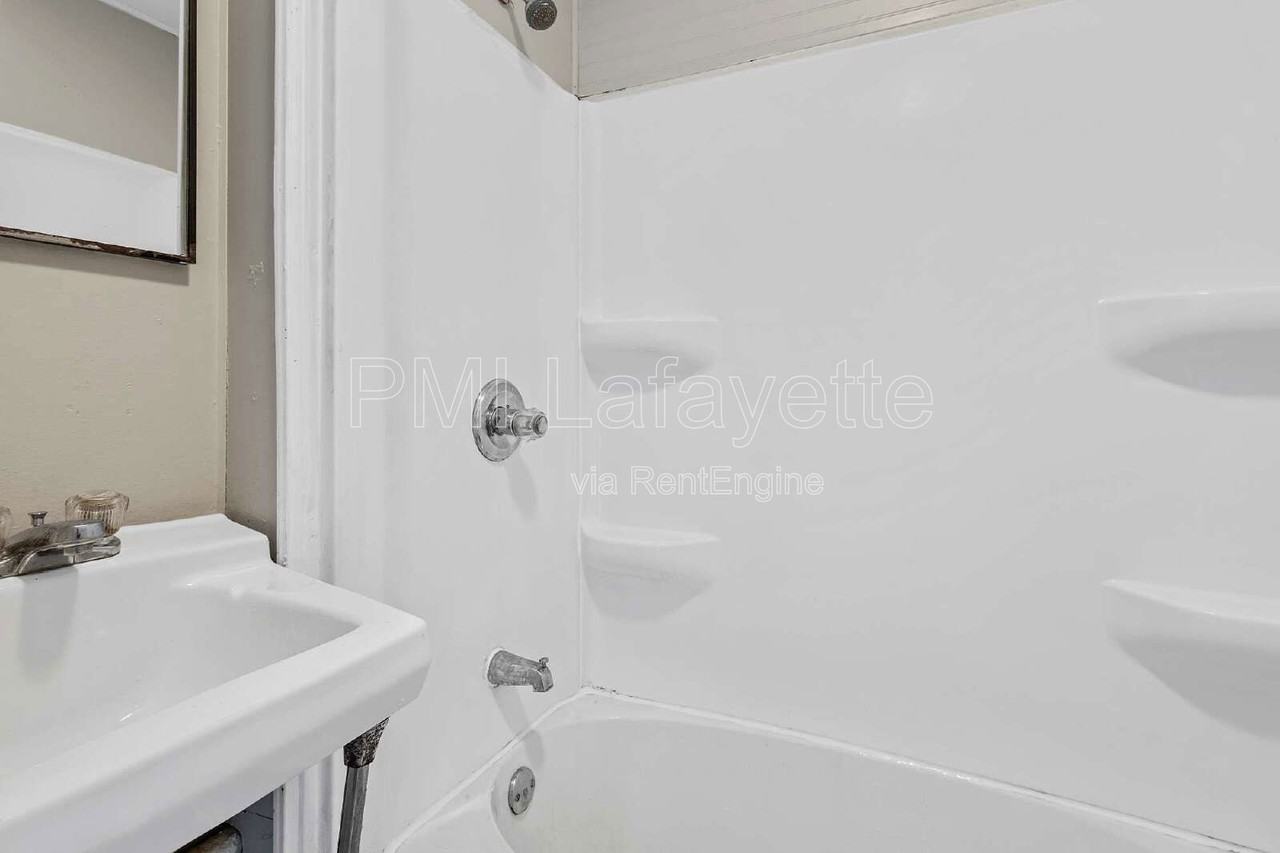 1707 Shortridge Dr - Photo 6 of 6