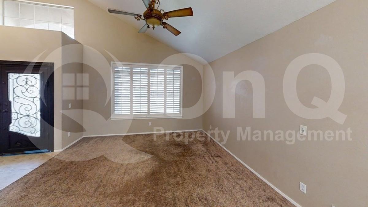 20376 N 55th Dr - Photo 4 of 21