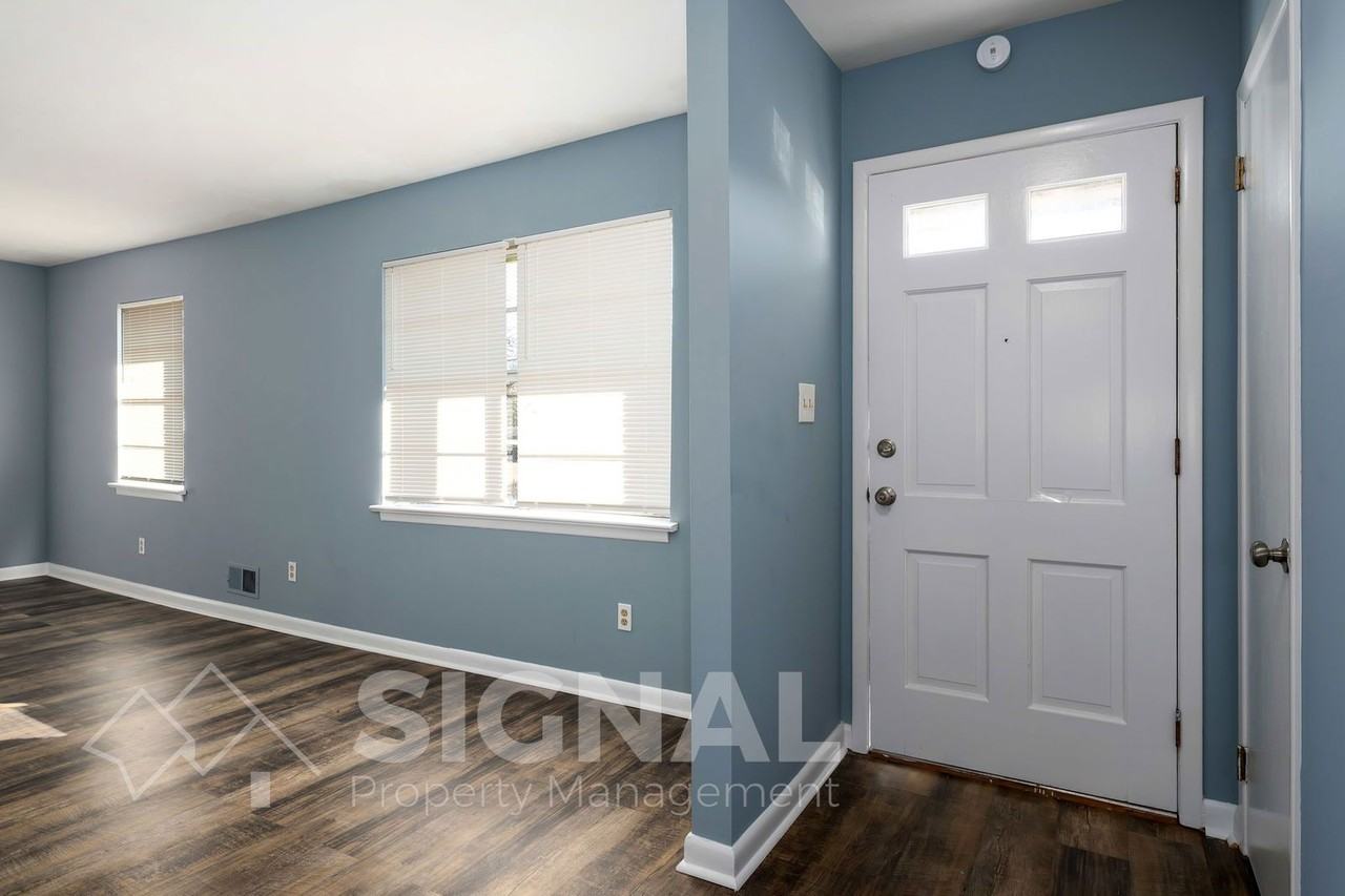 1228 Huffman Rd - Photo 5 of 25