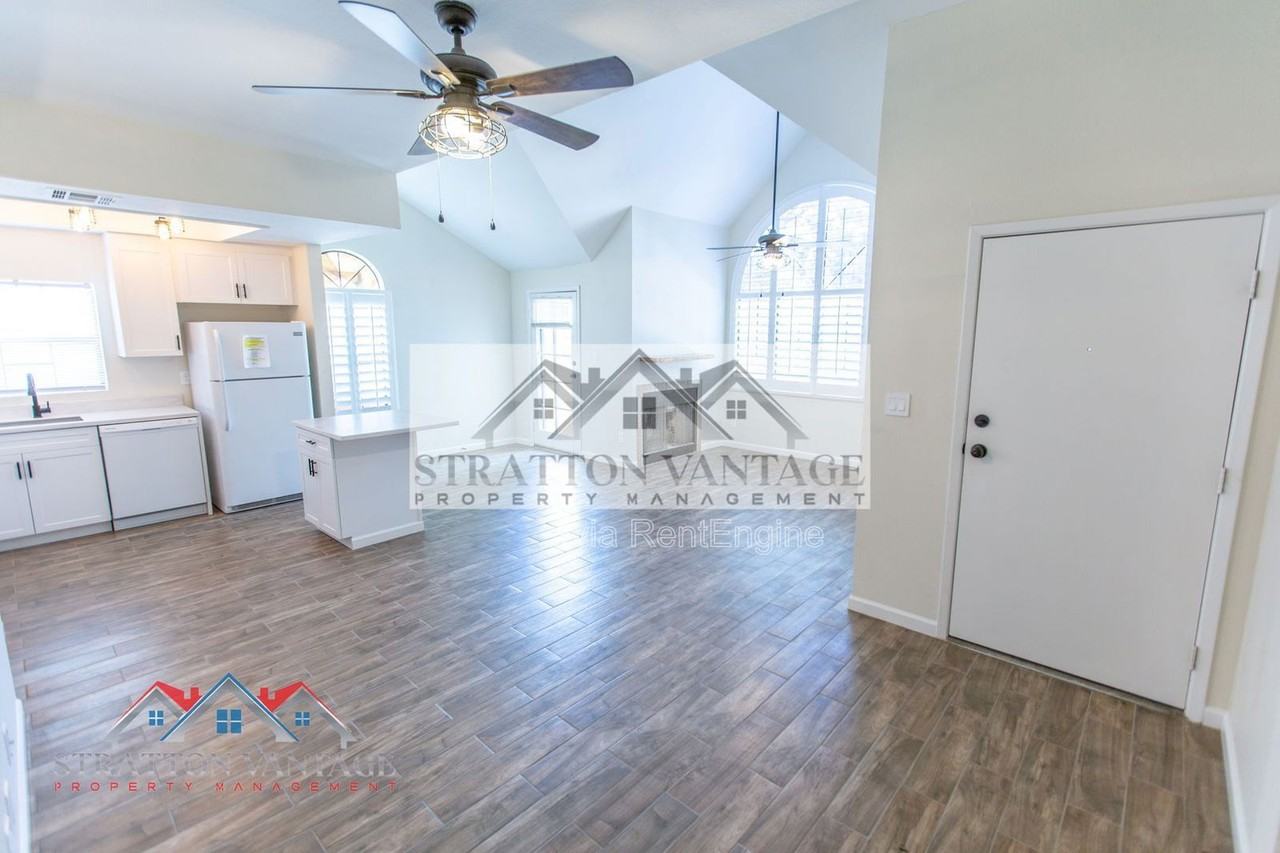 20 S Buena Vista Ave #208 - Photo 6 of 31