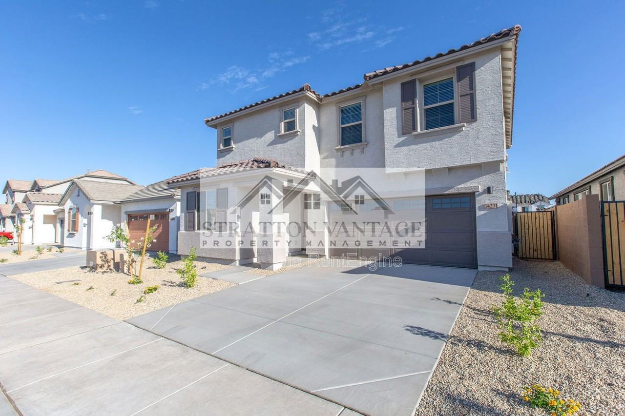 14231 W El Cortez Pl #579 - Photo 3 of 21