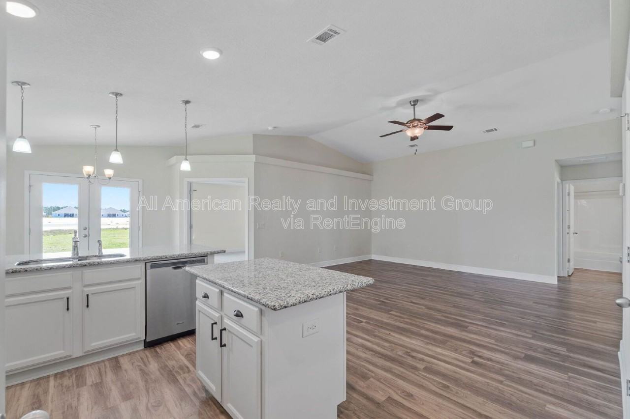 6223 Redberry Dr - Photo 7 of 28