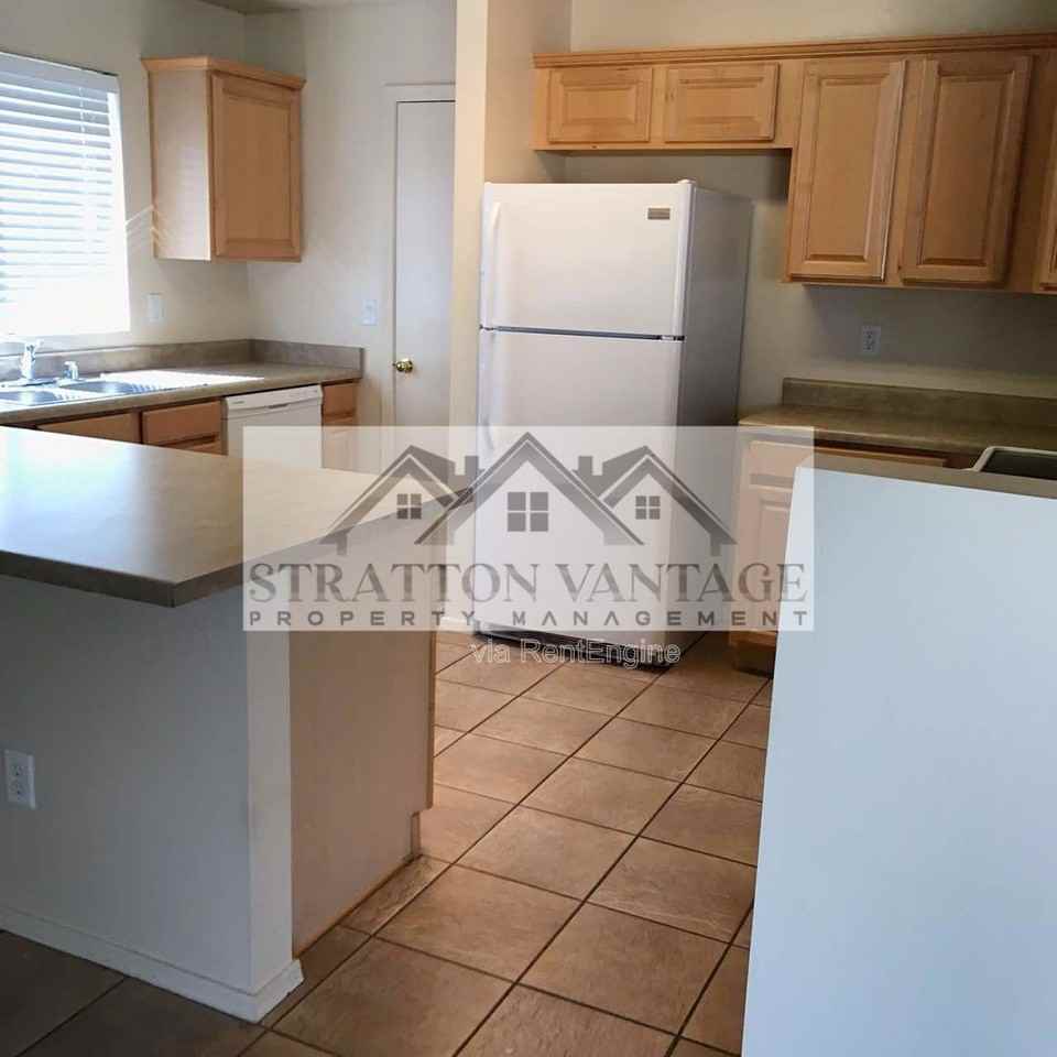 23969 W Tonto St - Photo 3 of 15