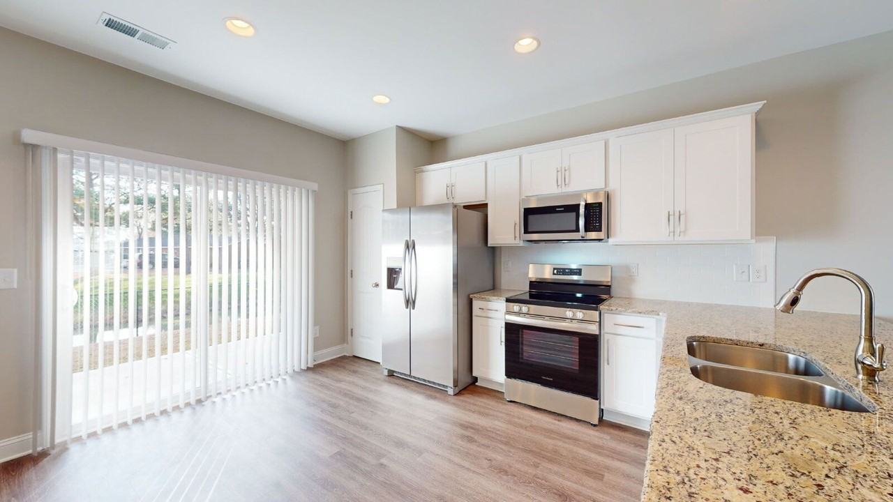 2611 Va-Mae Ln - Photo 6 of 39
