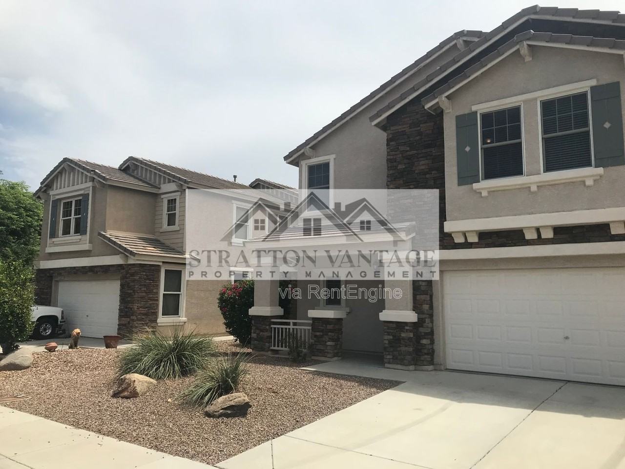 18175 W Smokey Dr - Photo 2 of 7