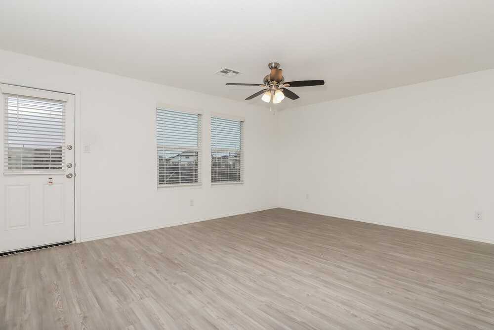 6703 Morgan Cross - Photo 4 of 16