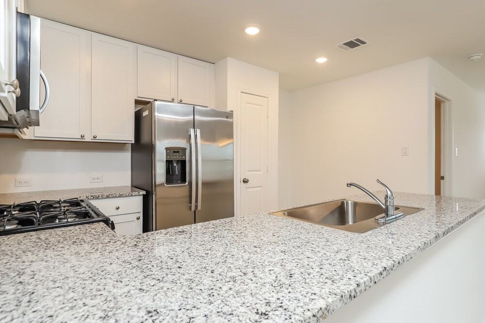 6703 Morgan Cross - Photo 7 of 16