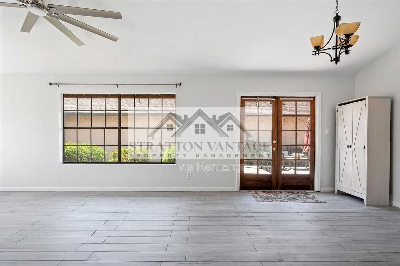 2142 S Las Palmas - Photo 5 of 30