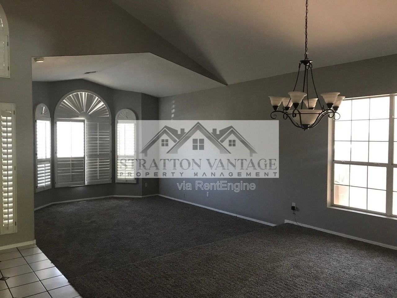 4740 E Desert Ln - Photo 7 of 10