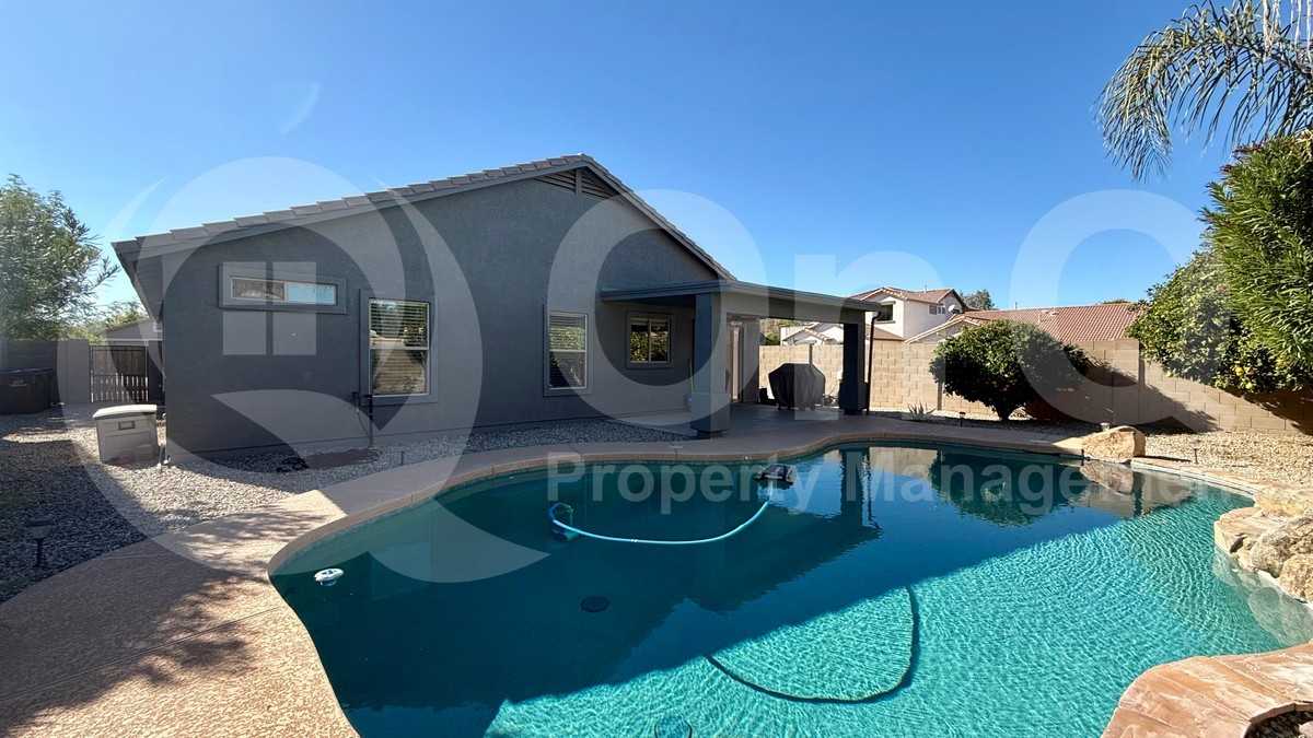 2372 W Jasper Butte Dr - Photo 3 of 28