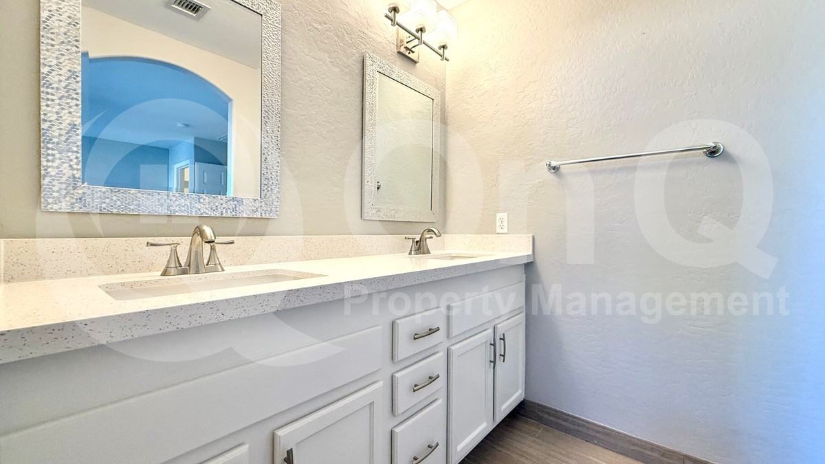 2372 W Jasper Butte Dr - Photo 5 of 28